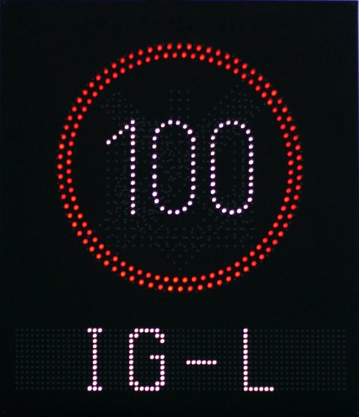 6632886_web.jpg